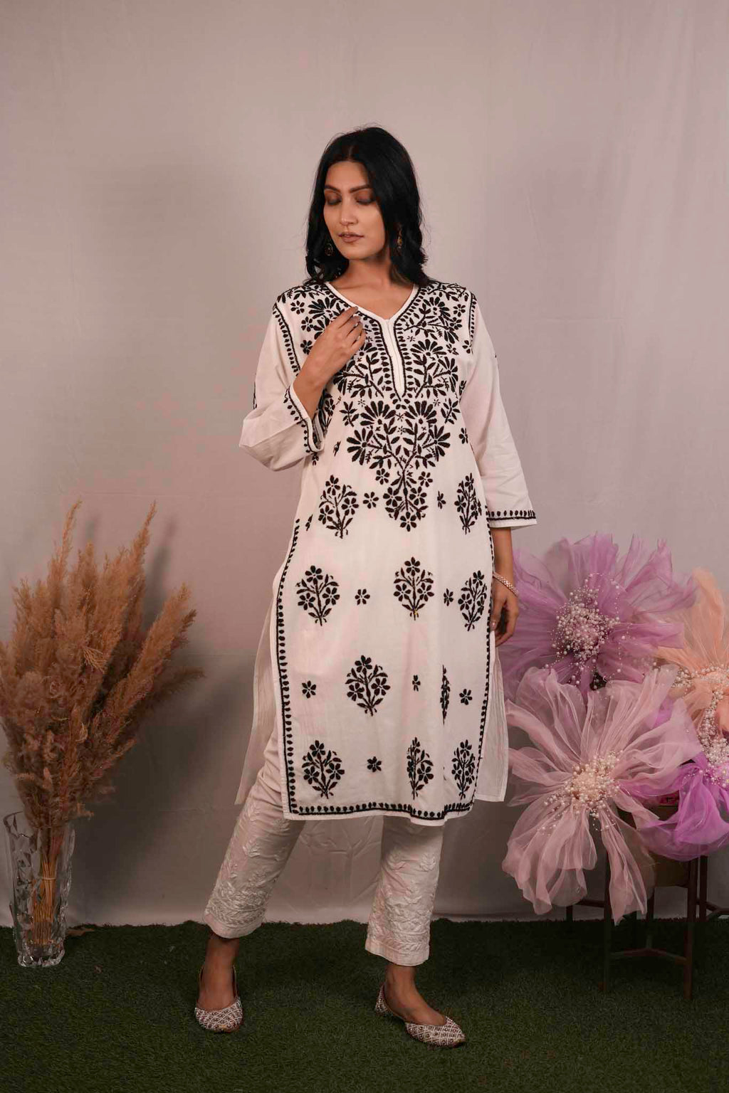Cotton Chikankari Kurti