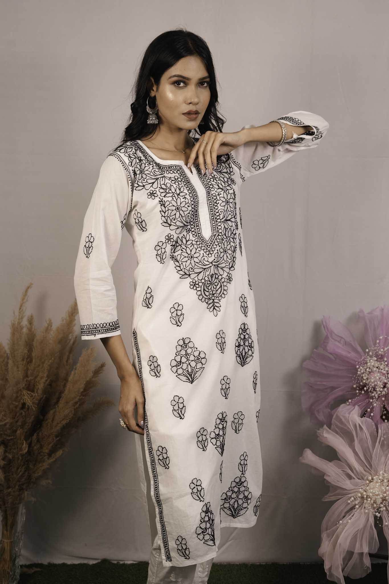 Cotton Chikankari Kurti