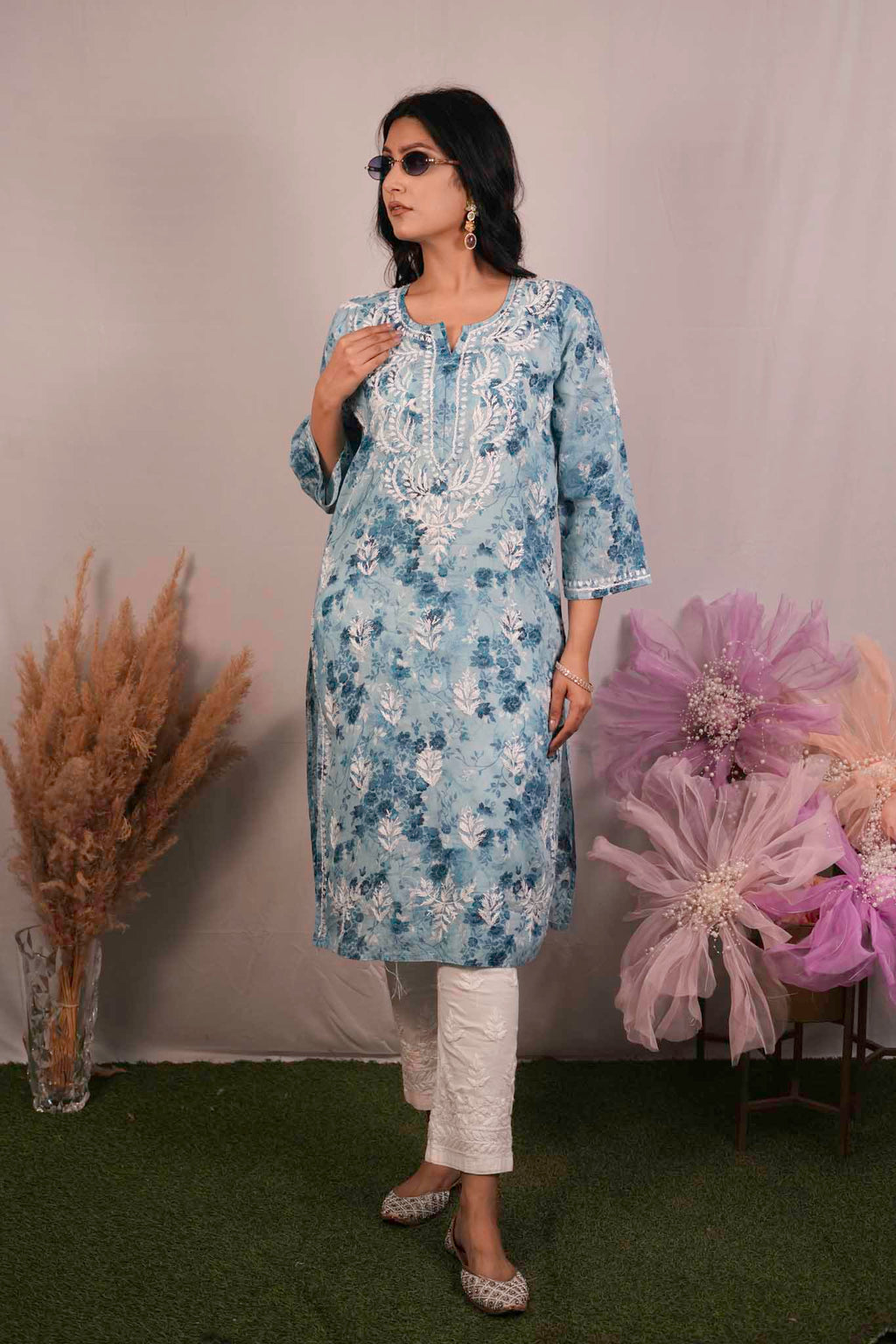 Mul Cotton Chikankari Kurti