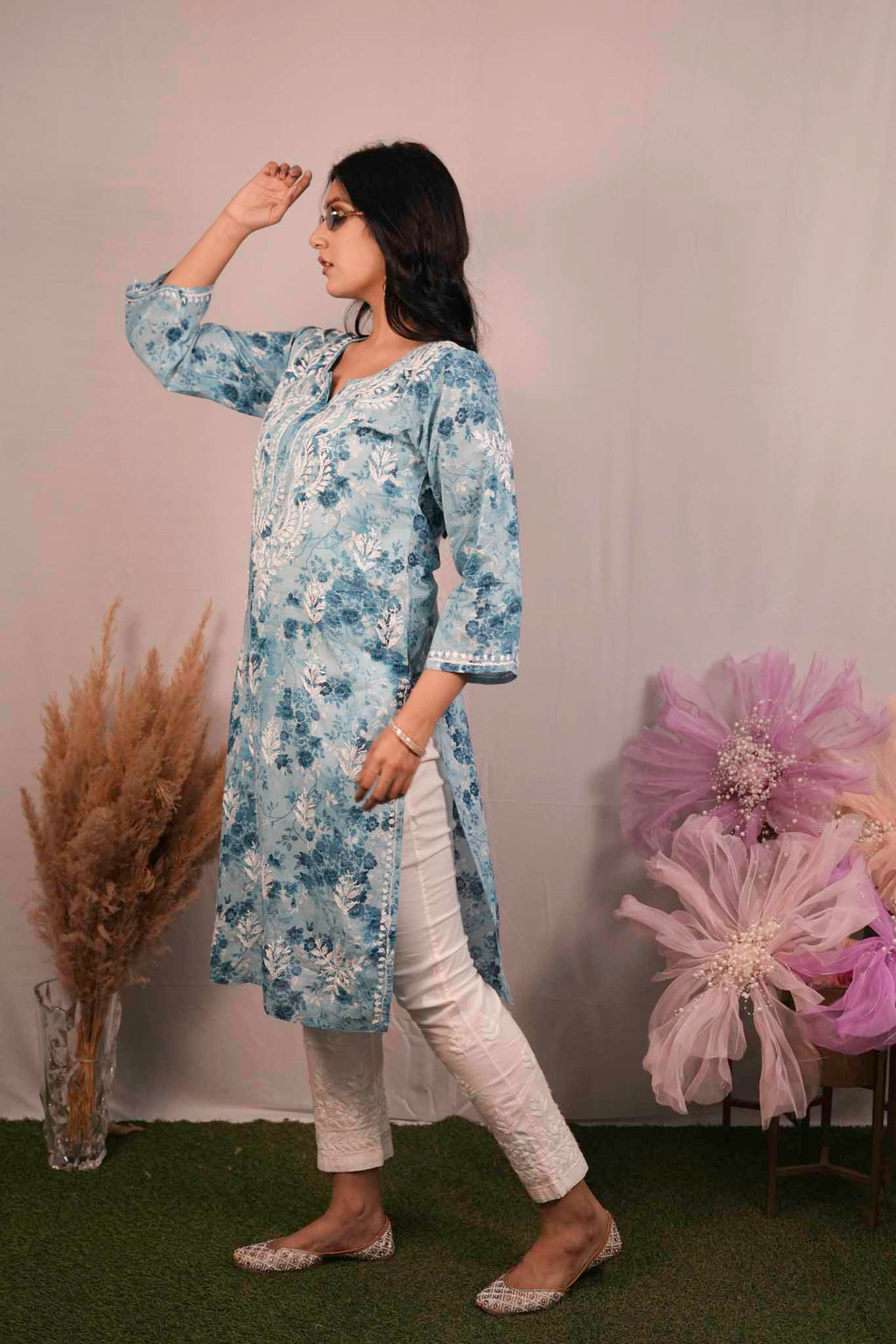 Mul Cotton Chikankari Kurti