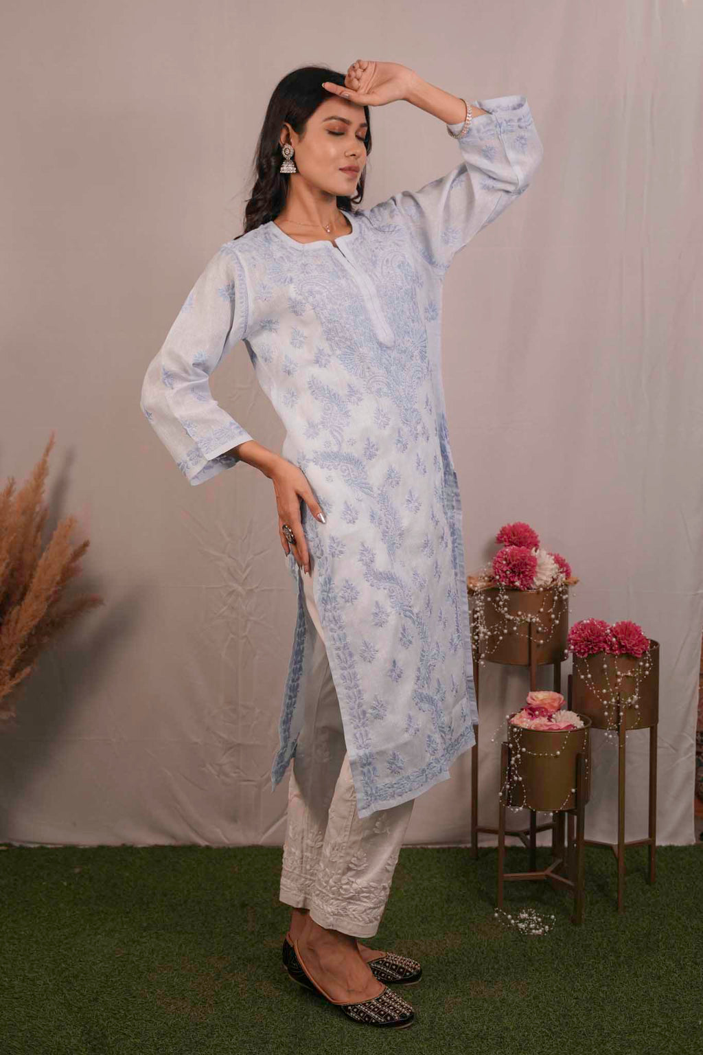 Linen Chikankari Kurti